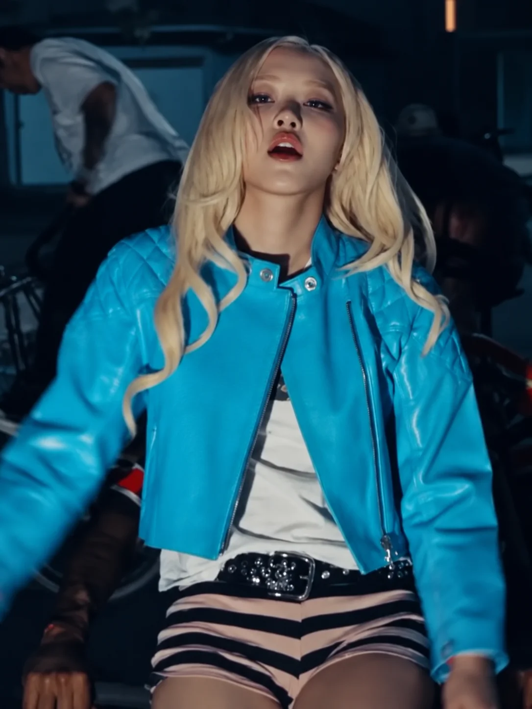 Rosé New Trick 2026 Blue Jacket